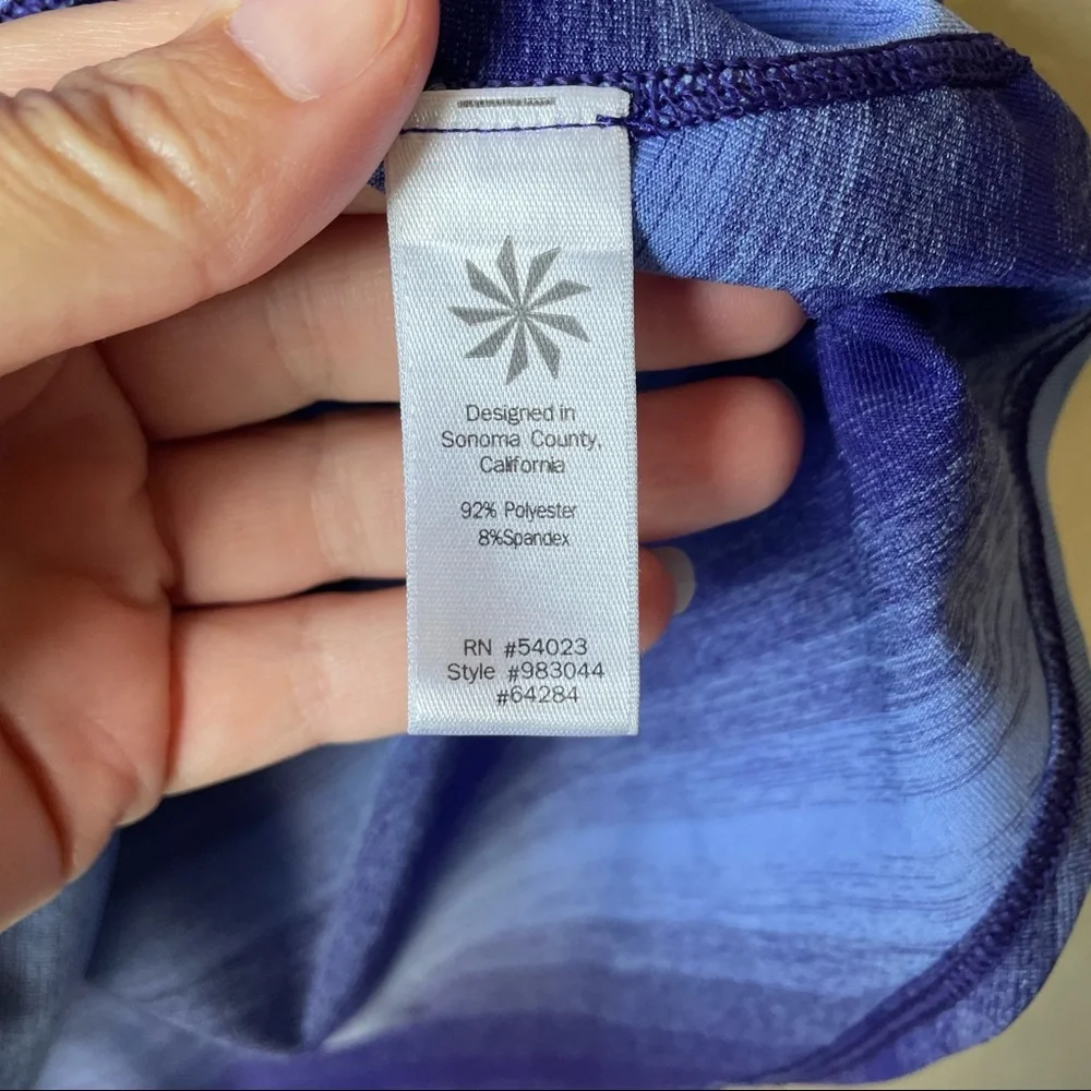 Athleta Chi Ombré blue stripe tank top small - Picture 6 of 11